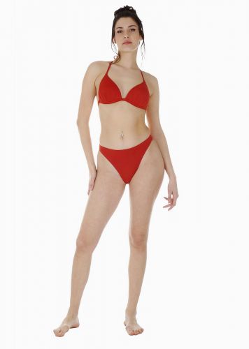 Γυναικείο σετ μαγιό bikini  μονόχρωμο ενσωματωμένη push up ενίσχυση slip παρτό ψηλόμεσο.Kαλύπτει C-D CUP
