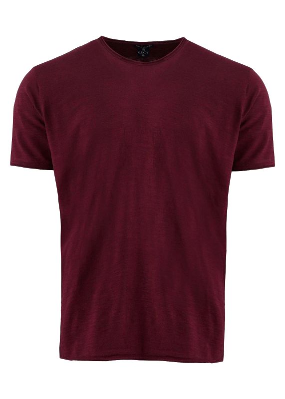 Ανδρικό oversize t-shirt με λαιμόκοψη. Basic collection