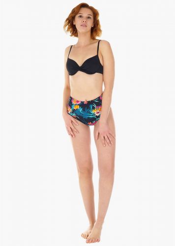 Γυναικείο σετ μαγιό bikini ενσωματωμένη ενίσχυση slip all print ιδιαίτερη πίσω όψη.Καλύπτει B Cup
