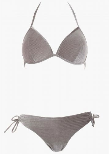 Γυναικείο σετ μαγιό bikini τριγωνάκι βελουτέ ενσωματωμένη ενίσχυση  slip κανονική γραμμή.Καλύπτει B-C CUP